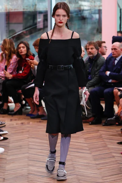 Look 34